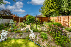 REAR GARDEN- click for photo gallery